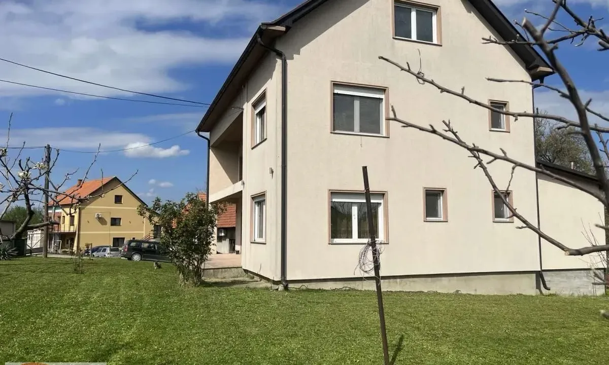 Prodaja, kuća, 628m², Čukarica, Beograd