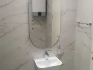 Izdavanje, dvosoban stan, 82m², Kod Capital Plaze, Podgorica - image 3