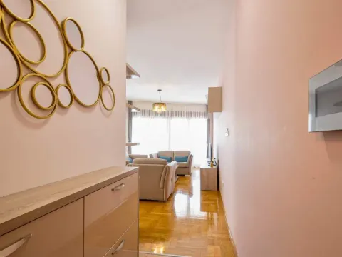 Sale, two bedroom apartment, 88m², Budva, Crna Gora - image 17