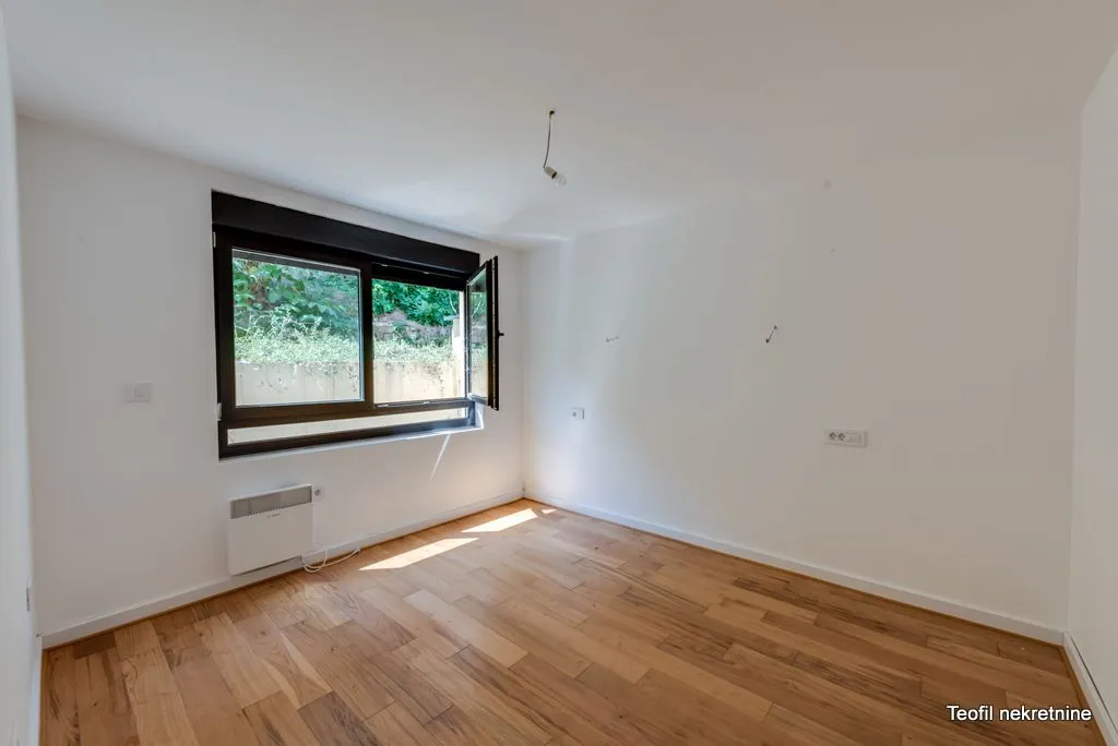 Prodaja, trosoban stan, 88m², Palilula, Niš