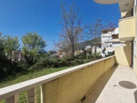 Sale, three bedroom apartment, 99m², Petrovac, Budva - image 5