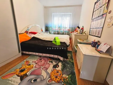 Sale, two bedroom apartment, 75m², Pantelej, Niš - image 9