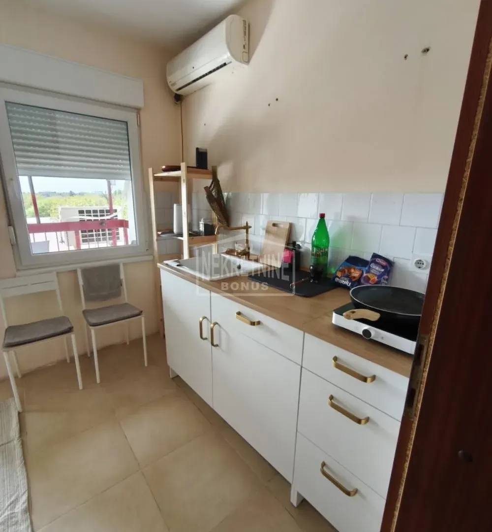Prodaja, dvosoban stan, 60m², Aleksandrovo, Subotica