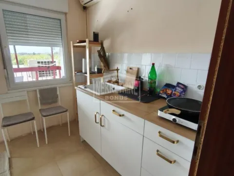 Sale, two bedroom apartment, 60m², Aleksandrovo, Subotica - image 8