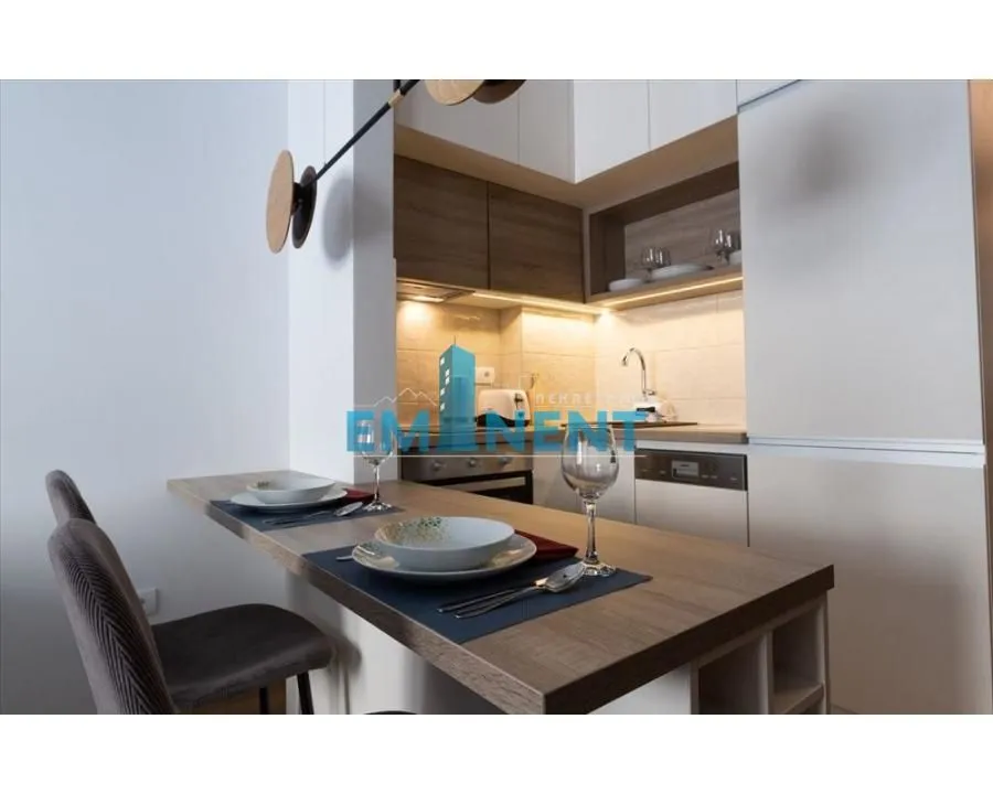 Rent, one bedroom apartment, 37m², Crveni Krst, Beograd