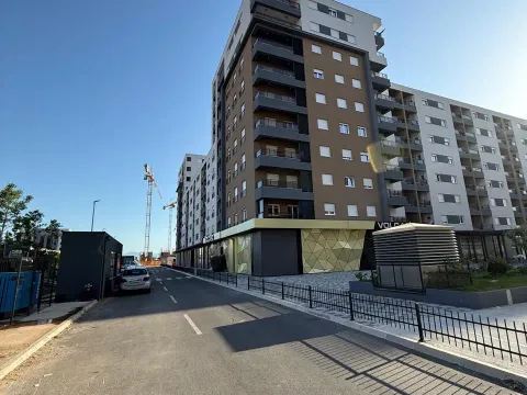 Rent, one bedroom apartment, 47m², Stari Aerodrom, Podgorica - image 1