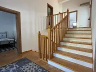 Izdavanje, stan, 285m², Gorica C, Podgorica - image 6