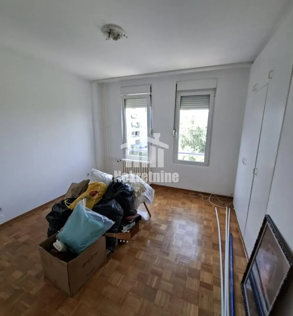 Prodaja, trosoban stan, 84m², Novi Beograd Sve Podlokacije, Beograd