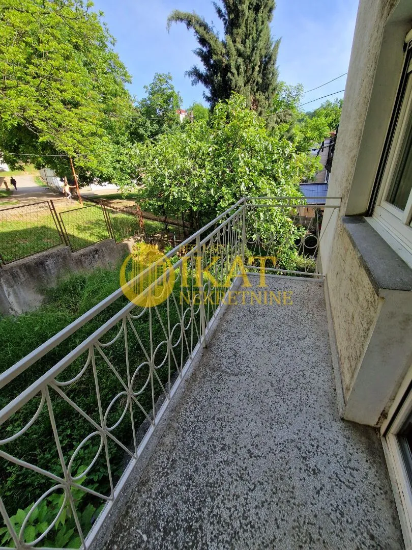 Rent, one bedroom apartment, 20m², Kanarevo Brdo, Beograd