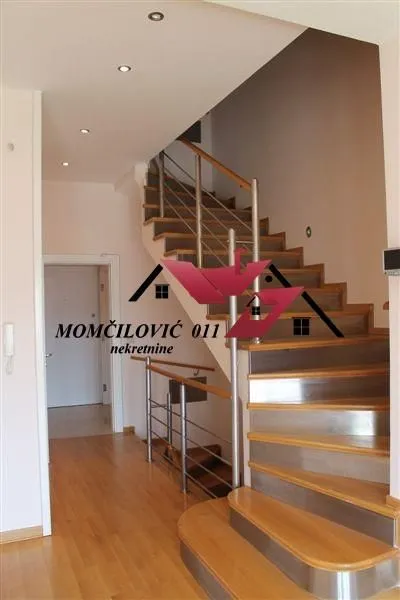 Prodaja, kuća, 119m², Sremska Mitrovica, Srbija