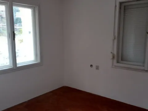 Izdavanje, parking/garaža, 150m², Momišići, Podgorica - image 9