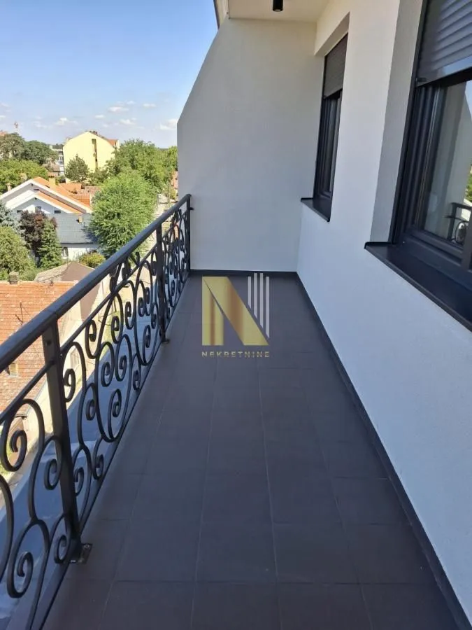 Prodaja, trosoban stan, 78m², Centar, Subotica