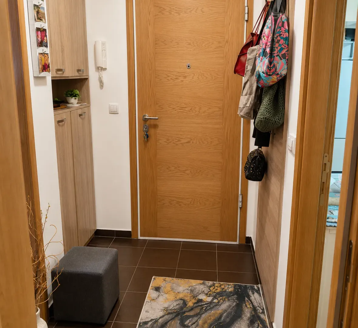 Prodaja, jednosoban stan, 51m², Tuški Put, Podgorica