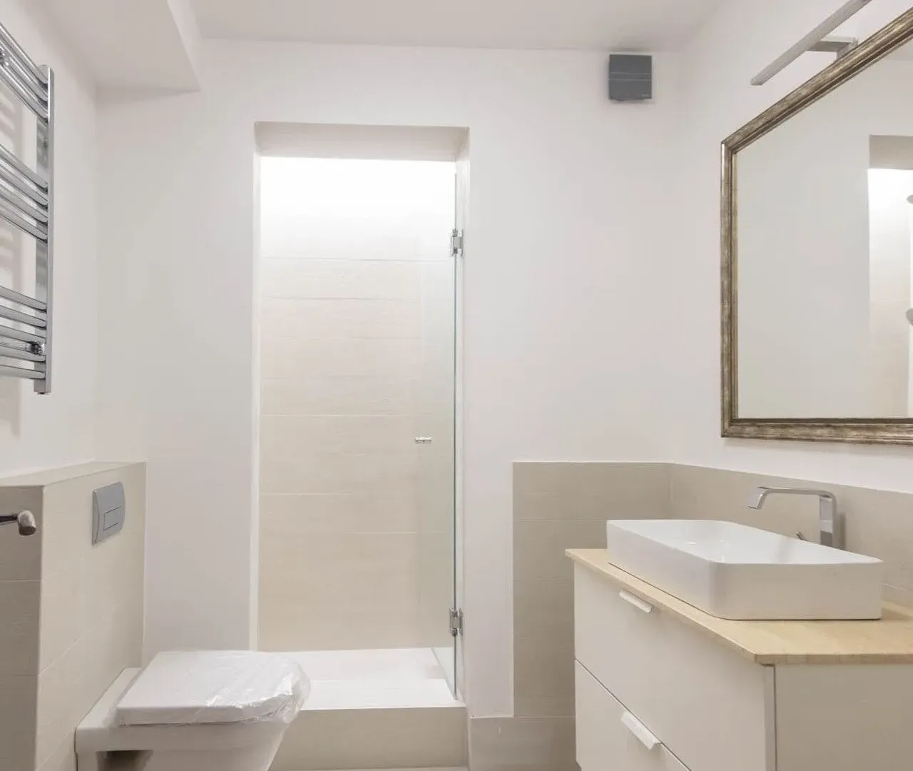 Prodaja, jednosoban stan, 49m², Tivat, Crna Gora
