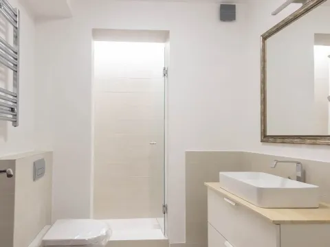 Prodaja, jednosoban stan, 49m², Tivat, Crna Gora - image 10