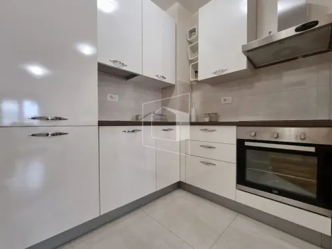 Rent, one bedroom apartment, 40m², Central Point, Podgorica - image 5