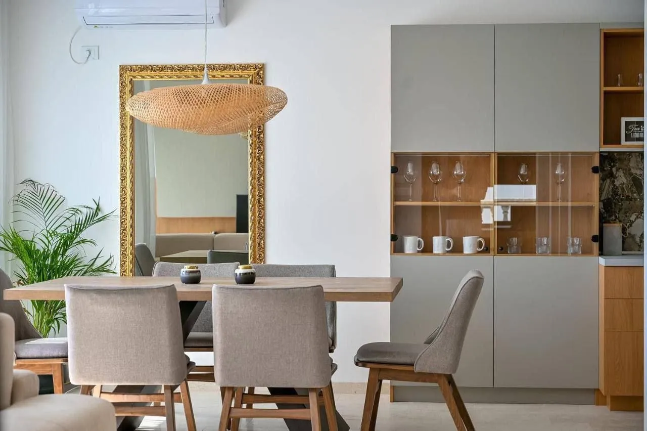 Sale, house, 160m², Bečići, Budva
