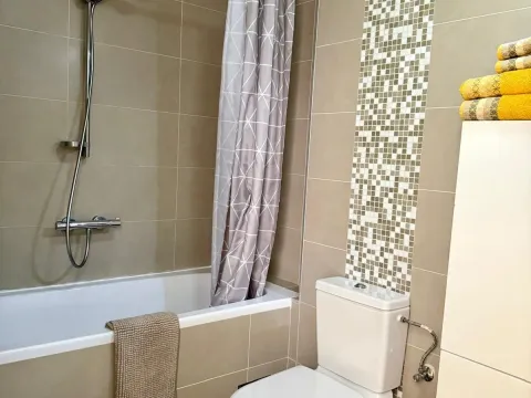 Sale, one bedroom apartment, 58m², Morinj, Kotor - image 6
