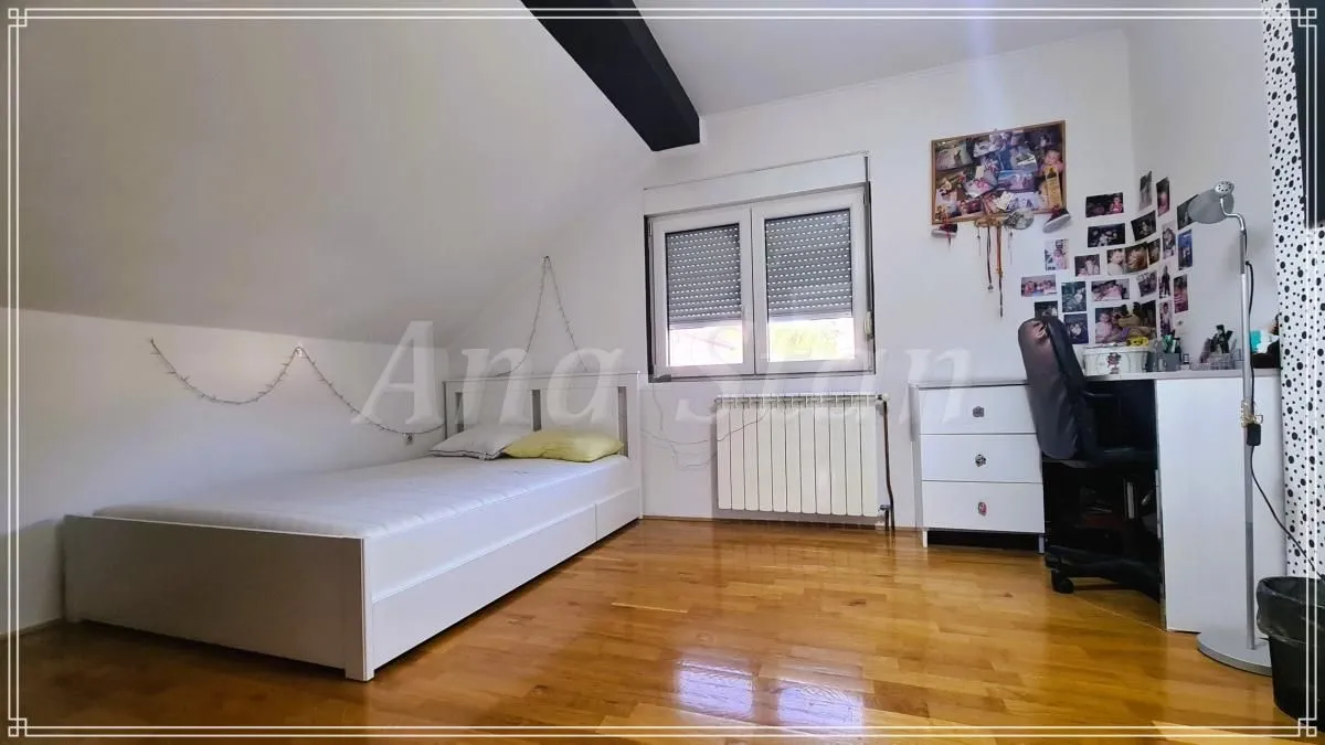 Sale, house, 181m², Kaludjerica, Grocka