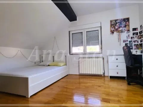 Sale, house, 181m², Kaludjerica, Grocka - image 28