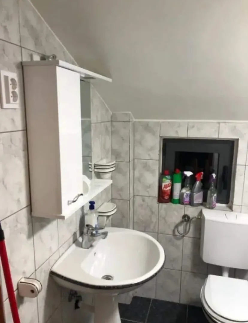 Rent, one bedroom apartment, 71m², Momišići, Podgorica