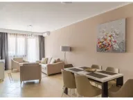 Sale, one bedroom apartment, 58m², Bečići, Budva - image 3