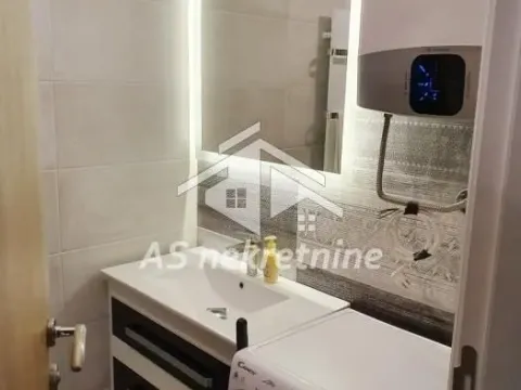 Rent, one bedroom apartment, 37m², Čubura, Beograd - image 15