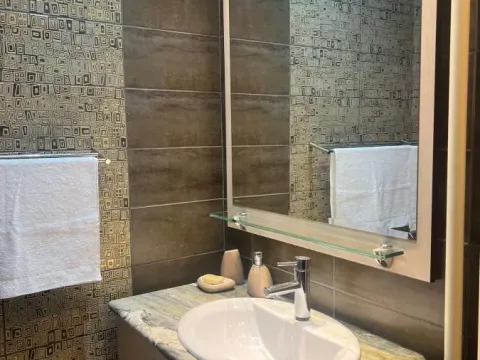 Izdavanje, trosoban stan, 120m², Poštanska Štedionica, Palilula Sve Podlokacije - image 13