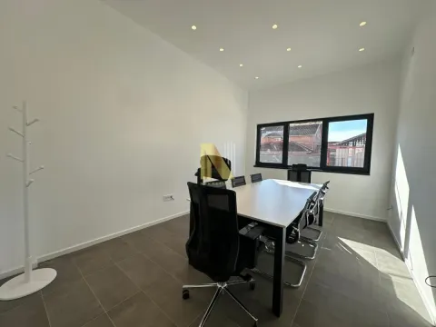 Rent, office space, 100m², Sajlovo, Novi Sad Sve Podlokacije - image 8
