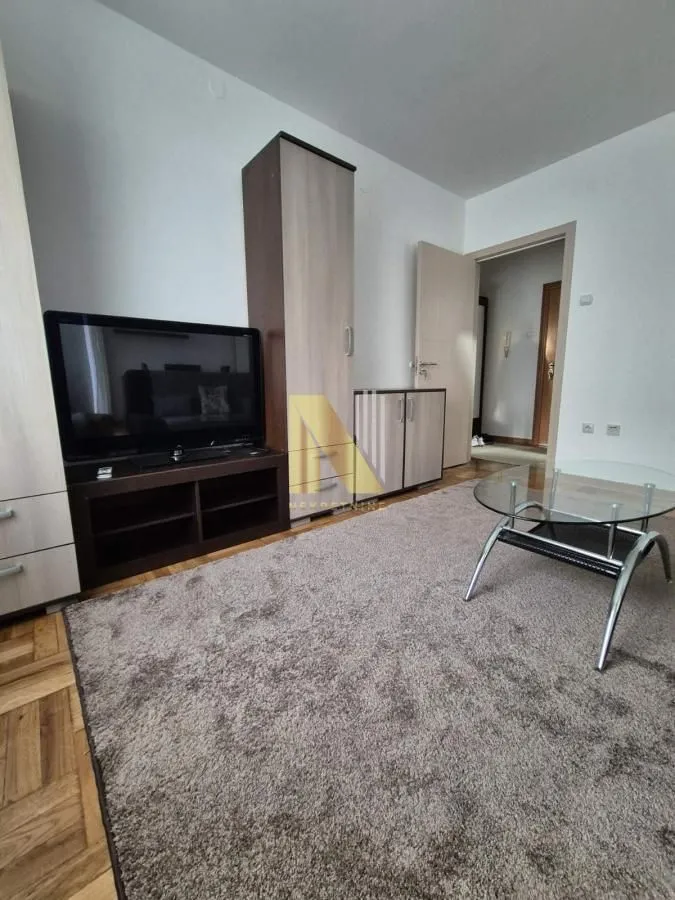 Rent, two bedroom apartment, 48m², Bulevar Evrope, Novi Sad Sve Podlokacije