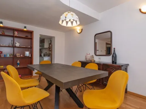 Rent, house, 280m², Podgorica, Crna Gora - image 6