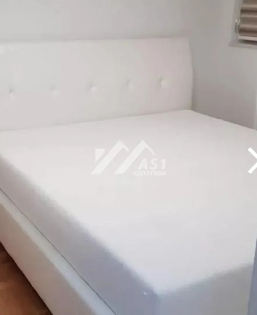 Izdavanje, dvosoban stan, 46m², Grbavica, Novi Sad Sve Podlokacije