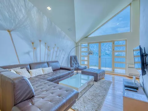 Prodaja, trosoban stan, 167m², Prčanj, Kotor - image 17