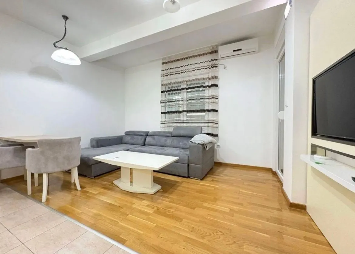 Rent, one bedroom apartment, 45m², Ljubović, Podgorica