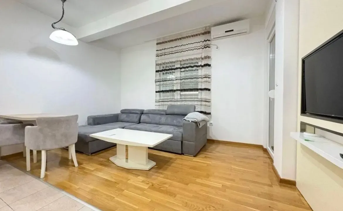 Izdavanje, jednosoban stan, 45m², Ljubović, Podgorica