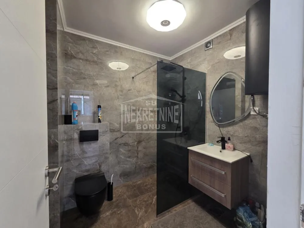 Prodaja, jednosoban stan, 43m², Gat, Subotica