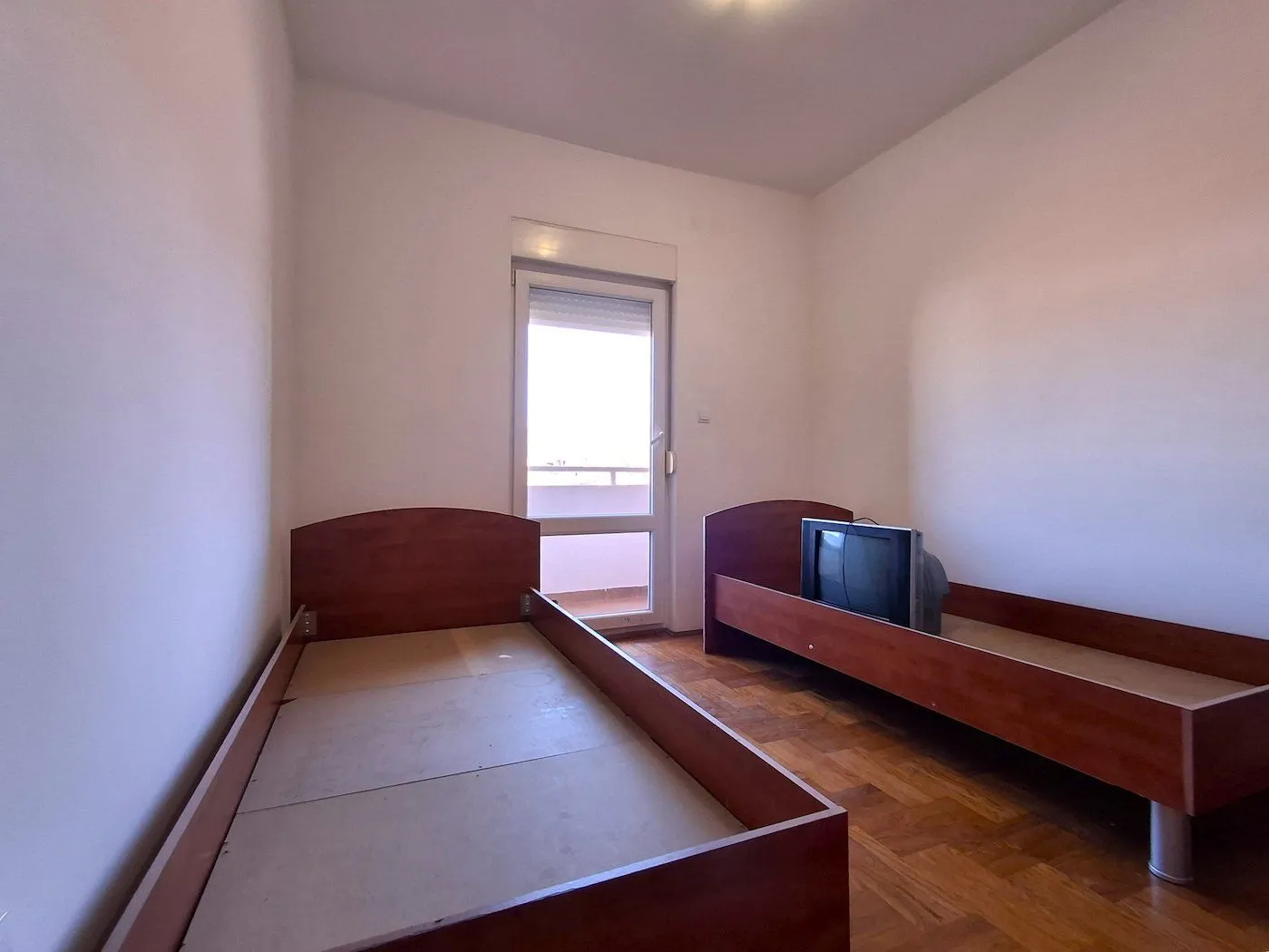 Prodaja, stan, 74m², Drač, Podgorica