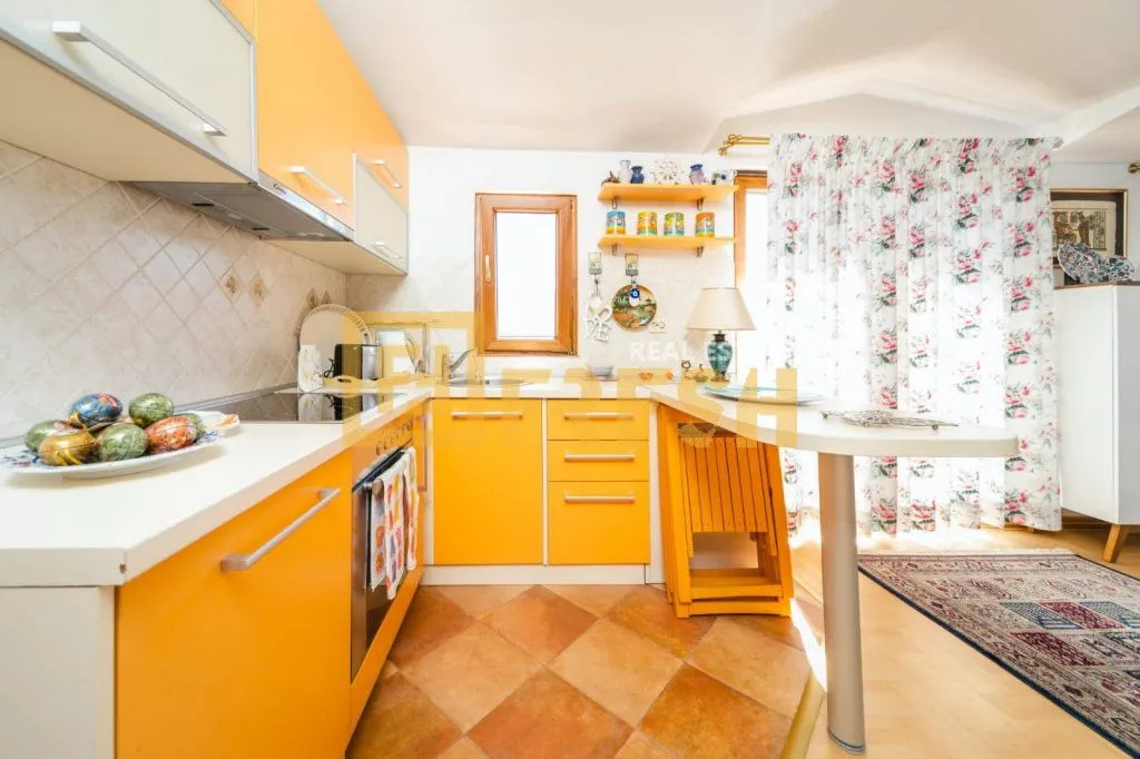 Rent, one bedroom apartment, 47m², Budva, Crna Gora