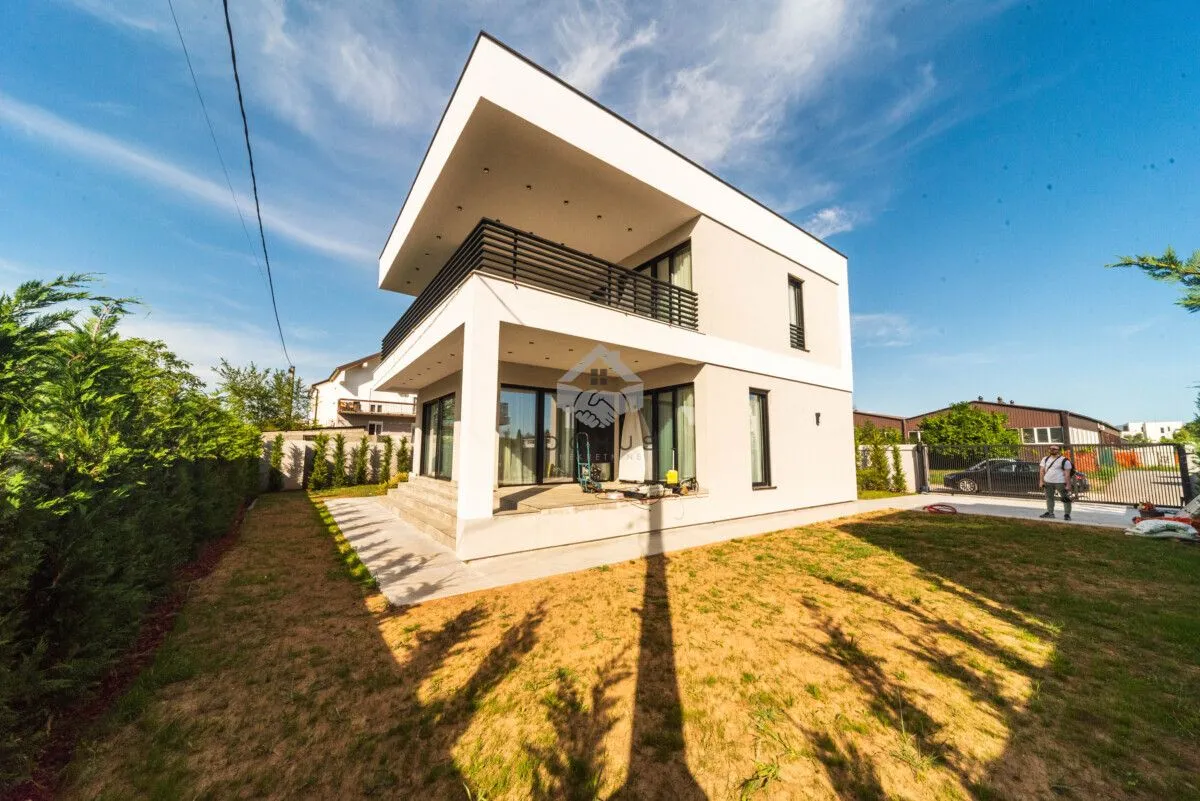 Rent, house, 225m², Gornja Gorica, Podgorica