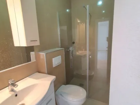 Prodaja, trosoban stan, 171m², Petrovac, Budva - image 8