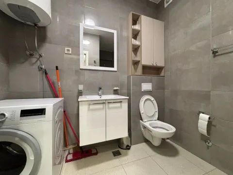 Izdavanje, dvosoban stan, 69m², Zabjelo, Podgorica - image 10
