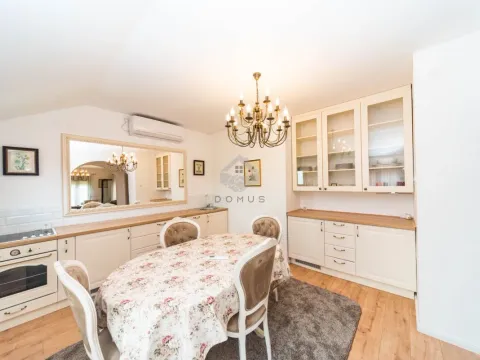 Izdavanje, trosoban stan, 100m², Gornja Gorica, Podgorica - image 6