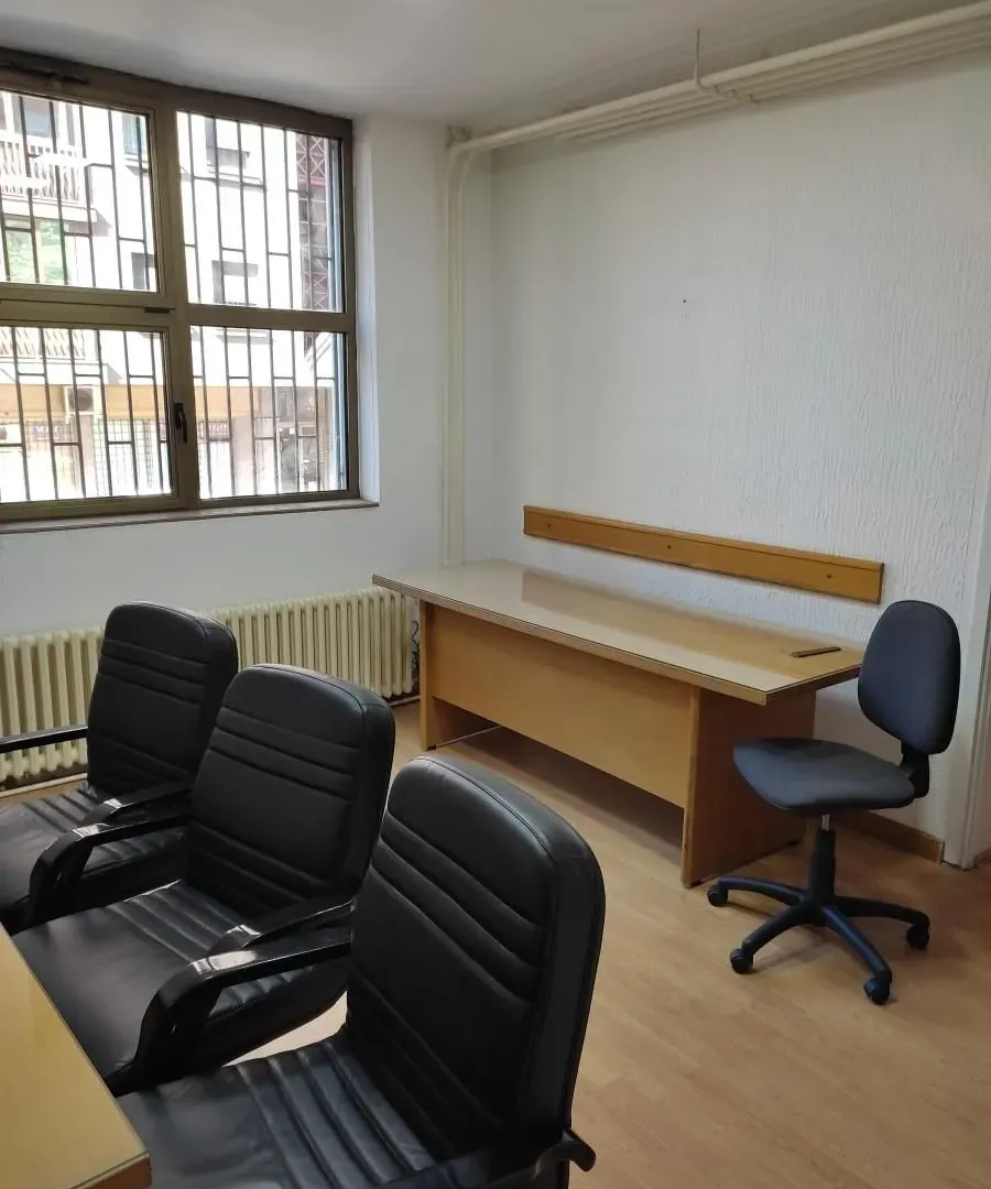 Rent, office space, 260m², Centar, Niš