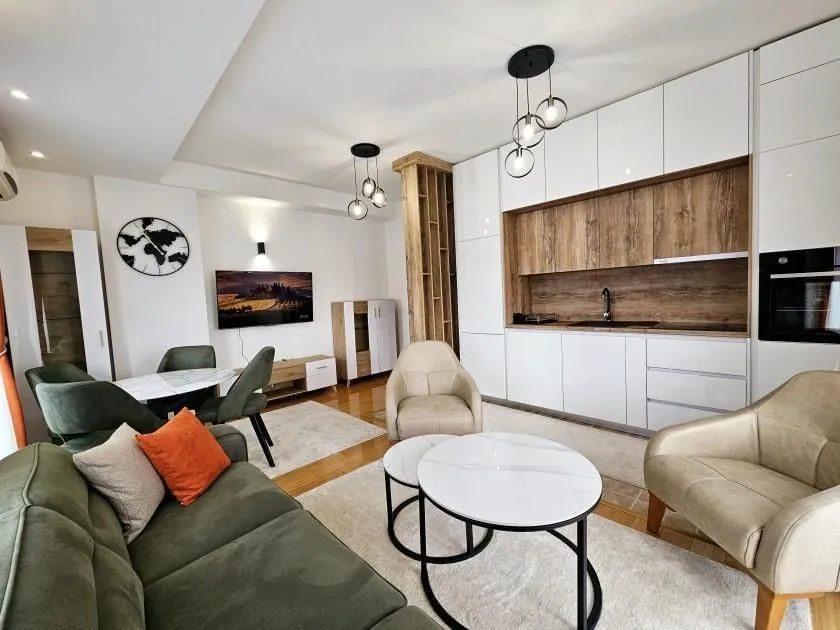 Rent, two bedroom apartment, 68m², Stari Aerodrom, Podgorica