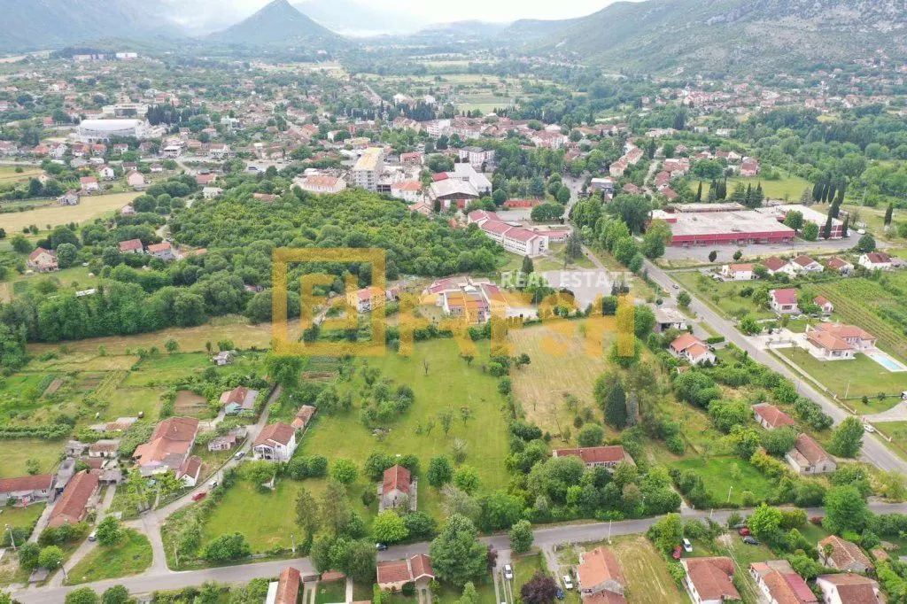 Prodaja, plac, 4000m², Danilovgrad, Crna Gora