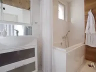 Rent, two bedroom apartment, 62m², Centar, Tivat - image 5