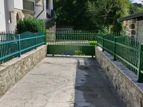 Sale, house, 304m², Kolašin, Crna Gora - image 8