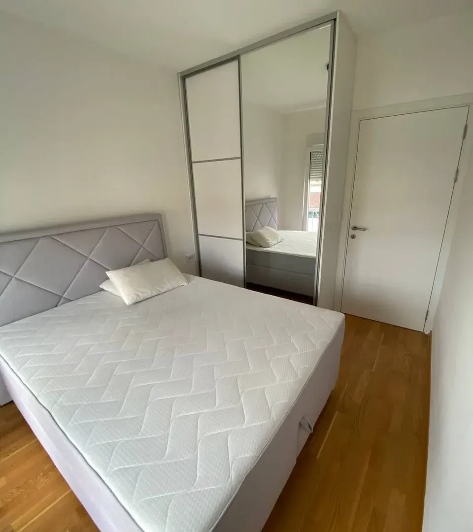 Rent, one bedroom apartment, 40m², Stari Aerodrom, Podgorica