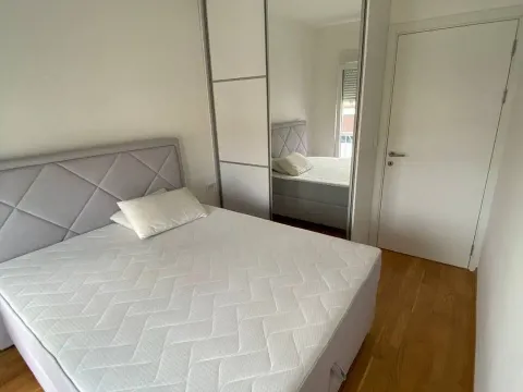 Rent, one bedroom apartment, 40m², Stari Aerodrom, Podgorica - image 3