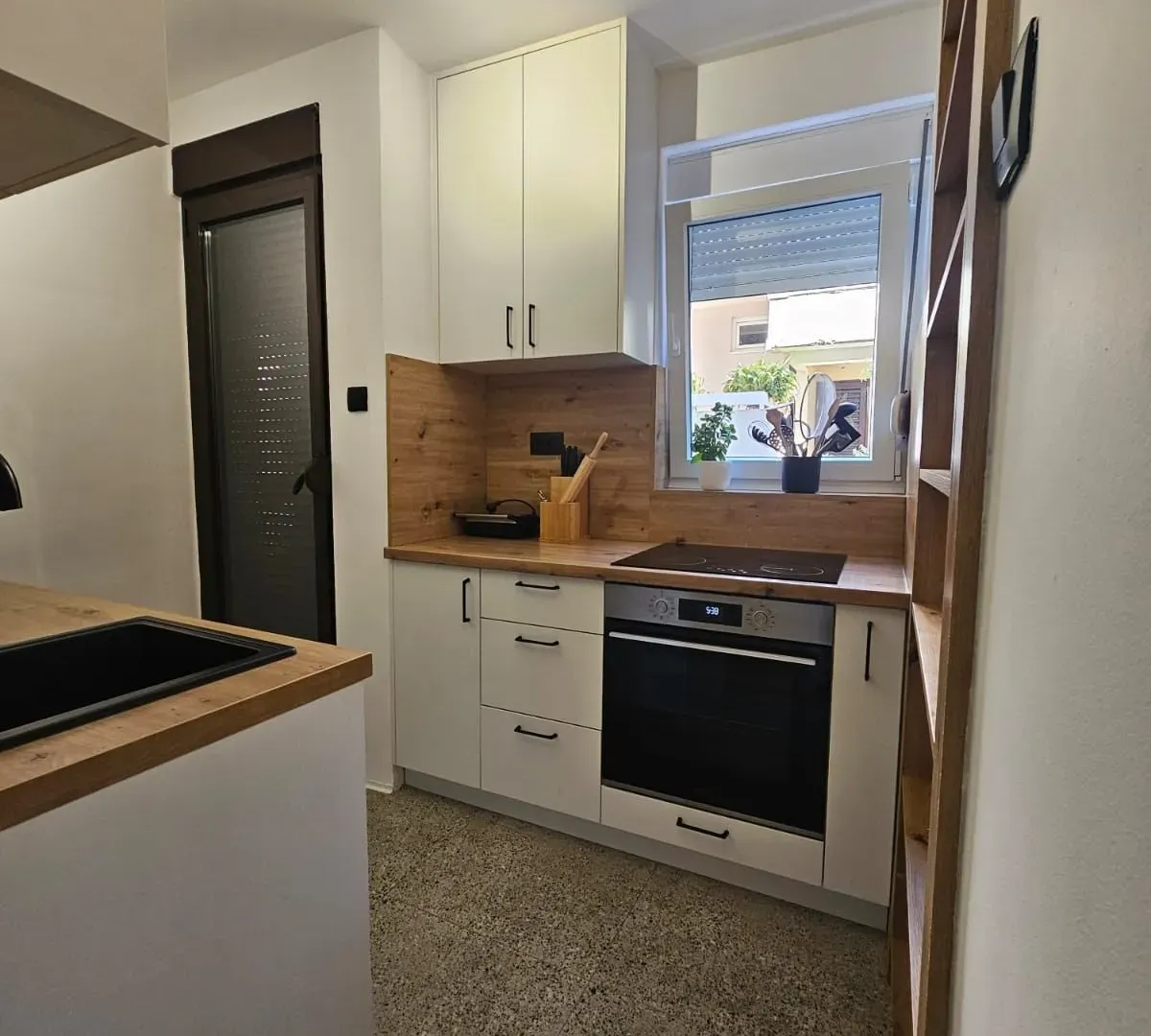 Prodaja, dvosoban stan, 52m², Budva, Crna Gora